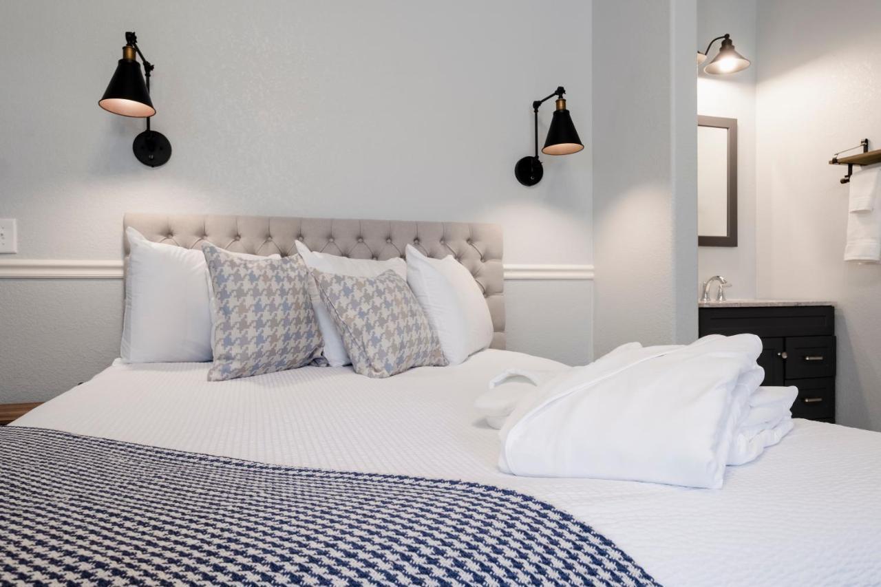 Hounds Tooth Inn Oakhurst Εξωτερικό φωτογραφία
