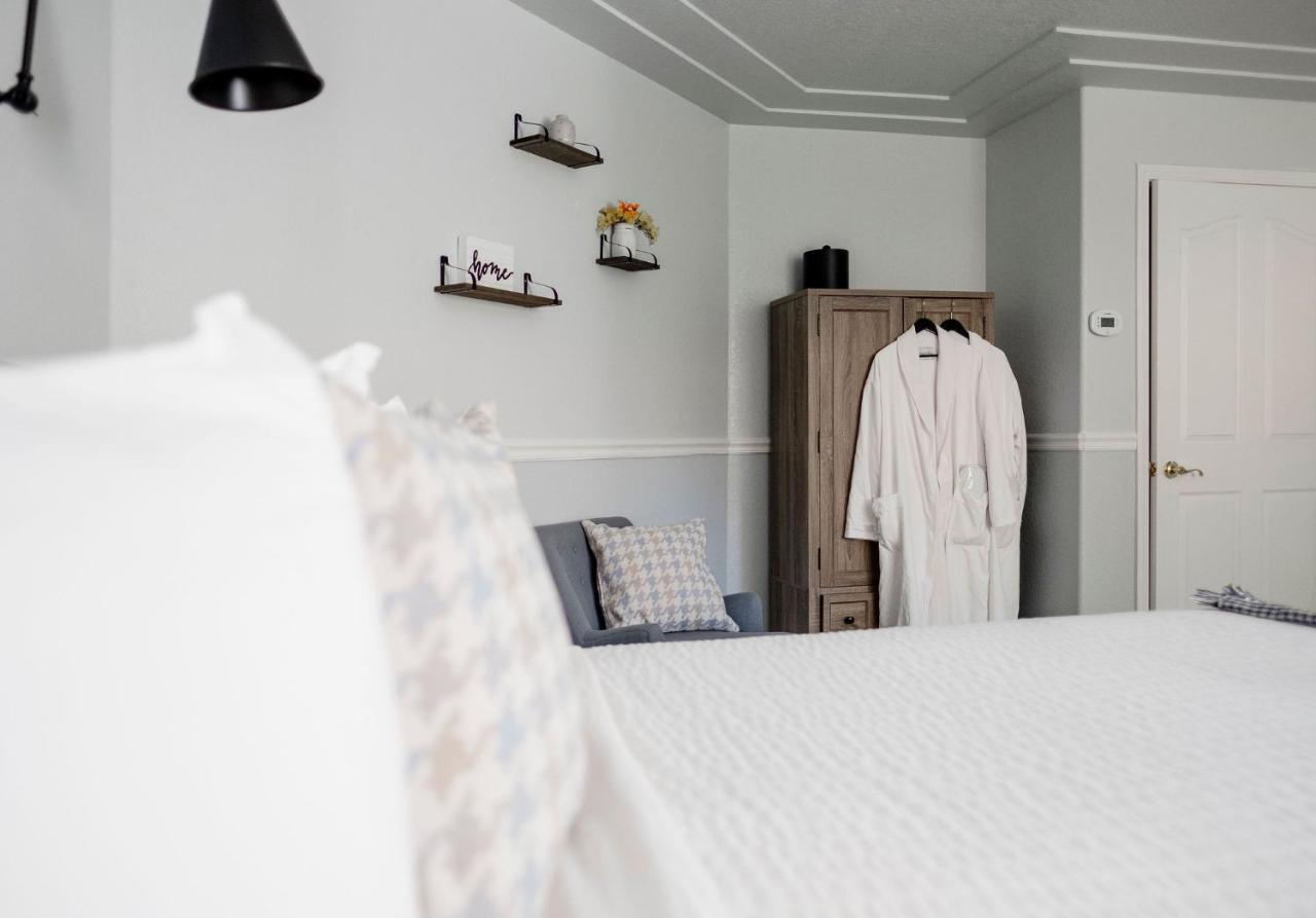 Hounds Tooth Inn Oakhurst Εξωτερικό φωτογραφία